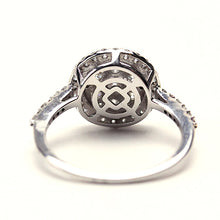 Load image into Gallery viewer, Diamond Round Cluster Ring