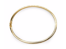 Load image into Gallery viewer, Baguette Diamond Bangle