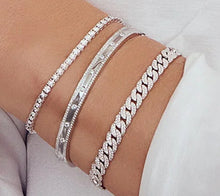 Load image into Gallery viewer, Flair Diamond Bangle
