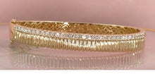 Load image into Gallery viewer, Ribbed Diamond Bangle
